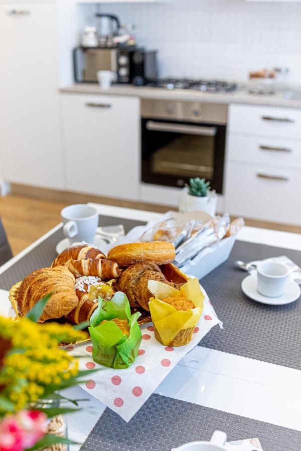 White Gold Bed & Breakfast Napoli Bagian luar foto