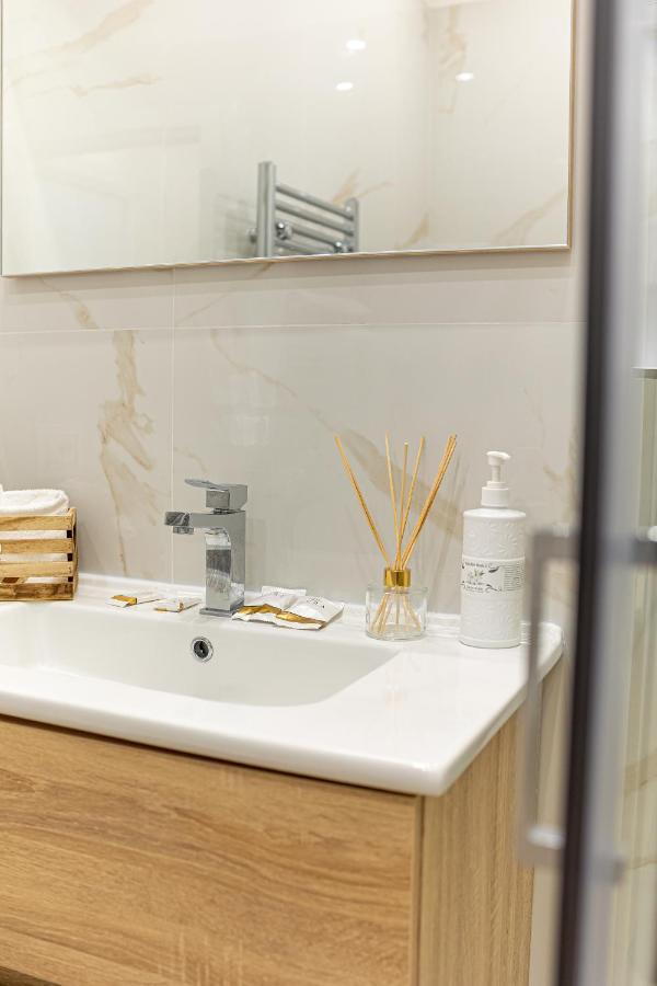 White Gold Bed & Breakfast Napoli Bagian luar foto