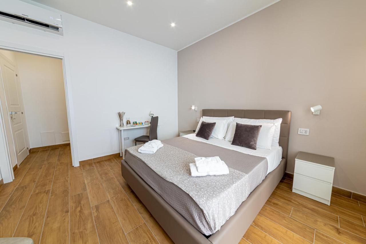 White Gold Bed & Breakfast Napoli Bagian luar foto