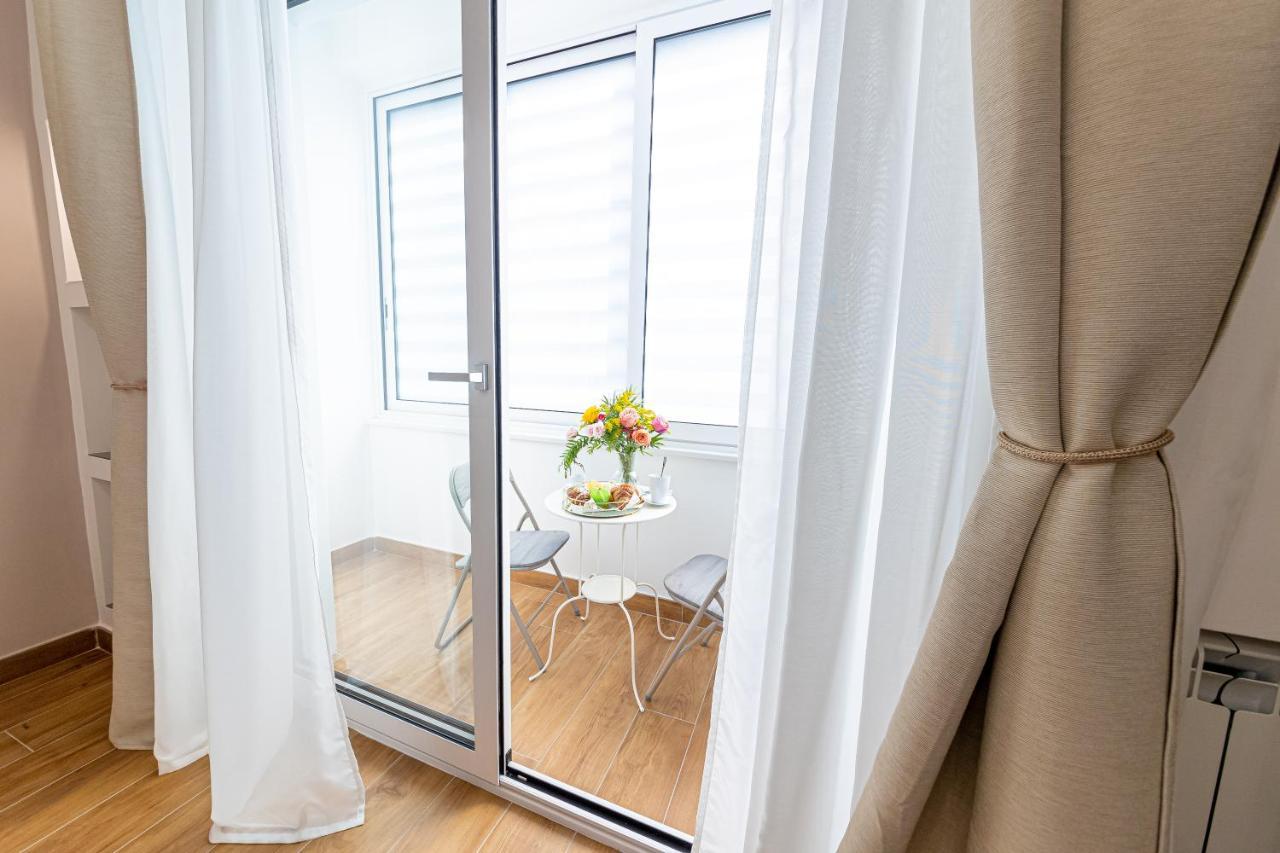 White Gold Bed & Breakfast Napoli Bagian luar foto